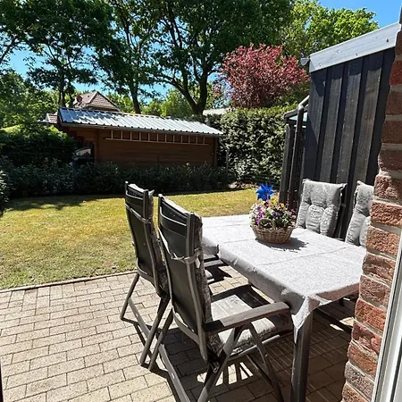 Apartamento Ostfriesland Für Familie Und Haustier *